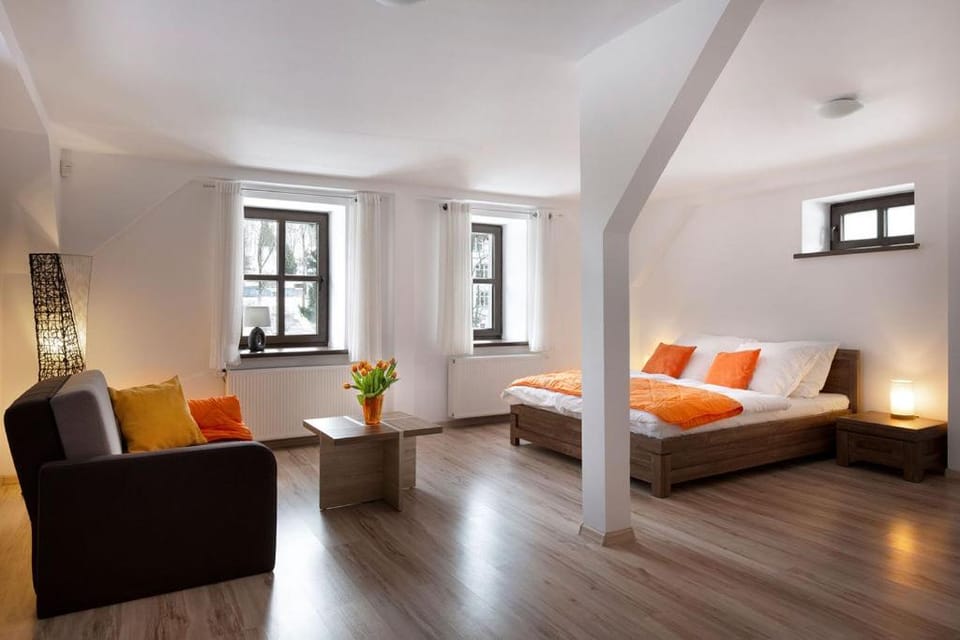 Apartamenty KAPRYS Apartment in Lower Silesian Voivodeship