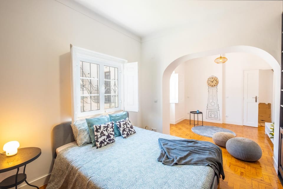 Bed, Bedroom
