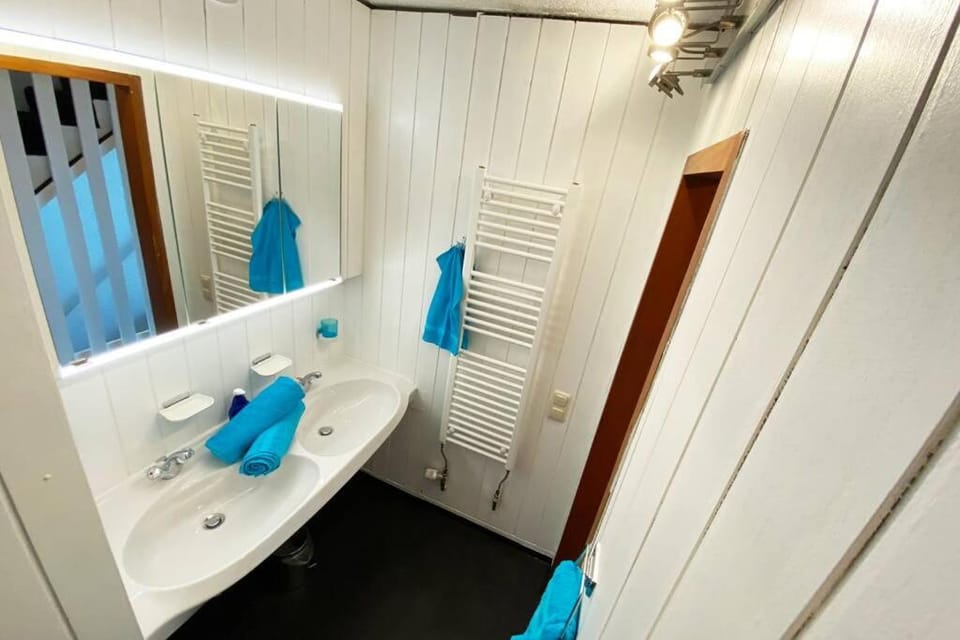 PENTHOUSE mitten im BAYERISCHEN WALD +NETFLIX +AUSSICHT = SUPER COZY Apartment in Straubing-Bogen