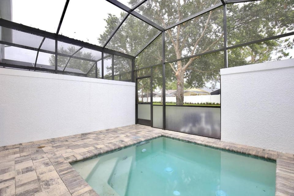 Amazing 3 bedroomloft townhouse in Hidden Forest, with private pool! House in Four Corners