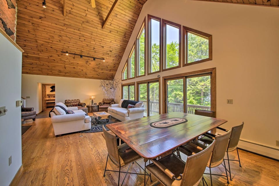 Sebago Lake Gem on Private Cove w/ Boat Dock! House in Sebago Lake