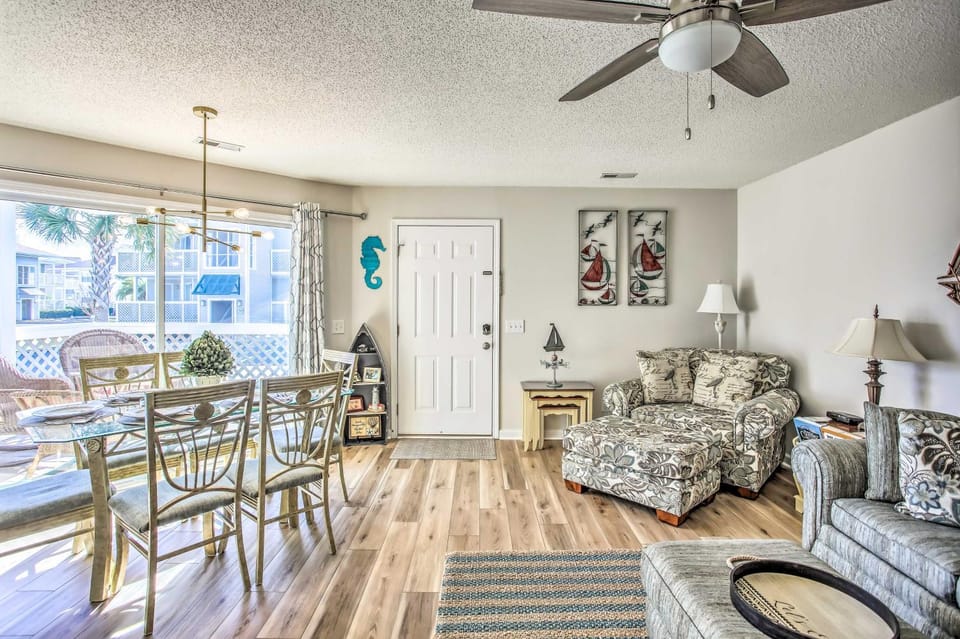 Waterfront North Myrtle Beach Condo w/ Pool Access House in North Myrtle Beach
