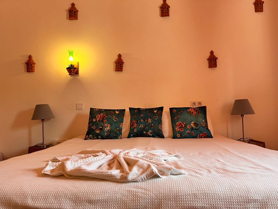 Casa Santo António Bed and Breakfast in Faro District