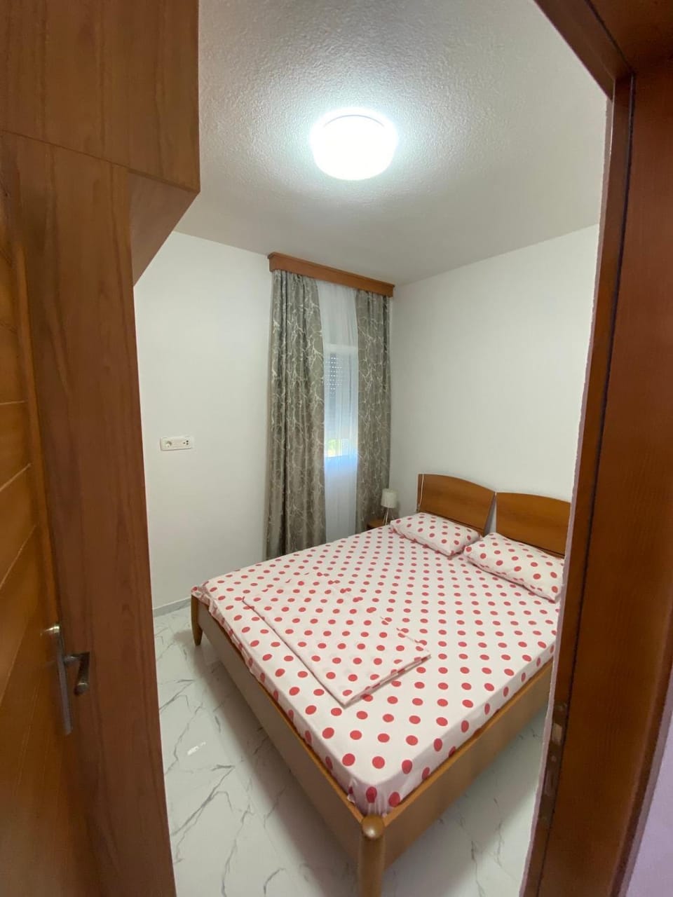 Bedroom, wardrobe