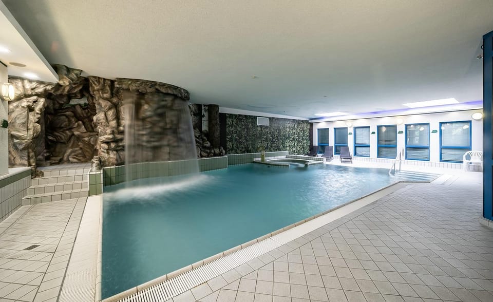 Spa and wellness centre/facilities, Swimming pool, Swimming pool