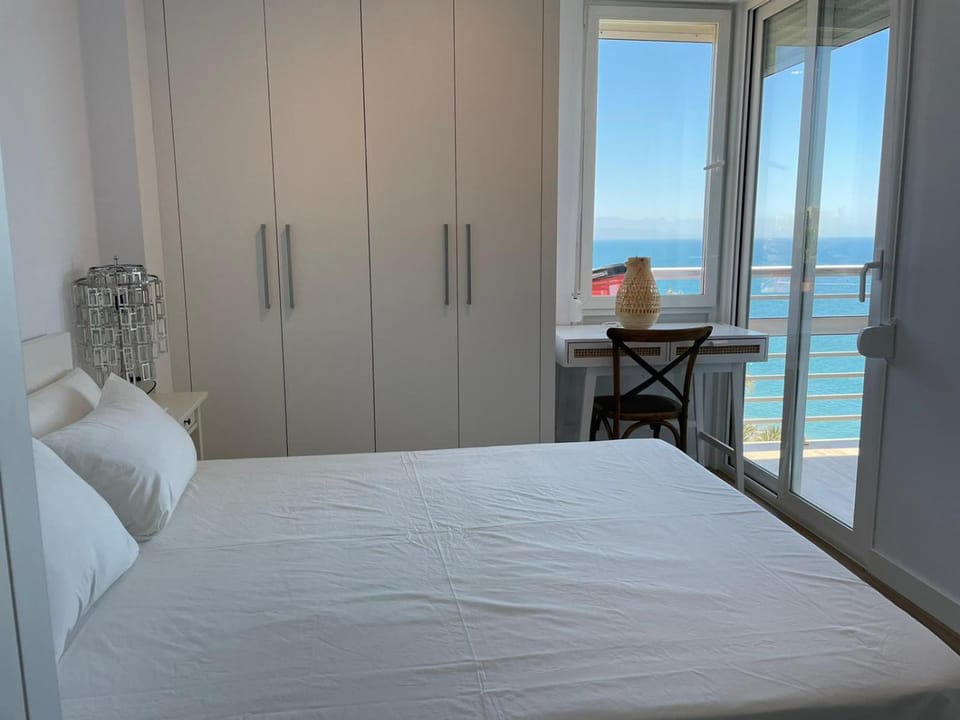 La Roca Sea View Apartment Apartment in Torremolinos