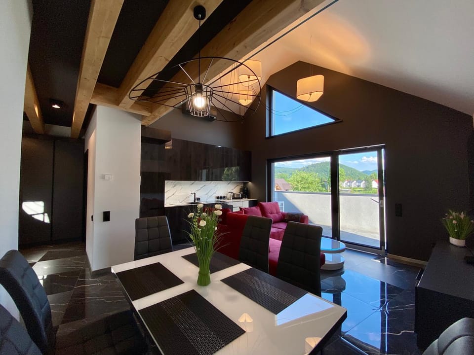 Apartament LUX Ustroń Apartment in Czechia