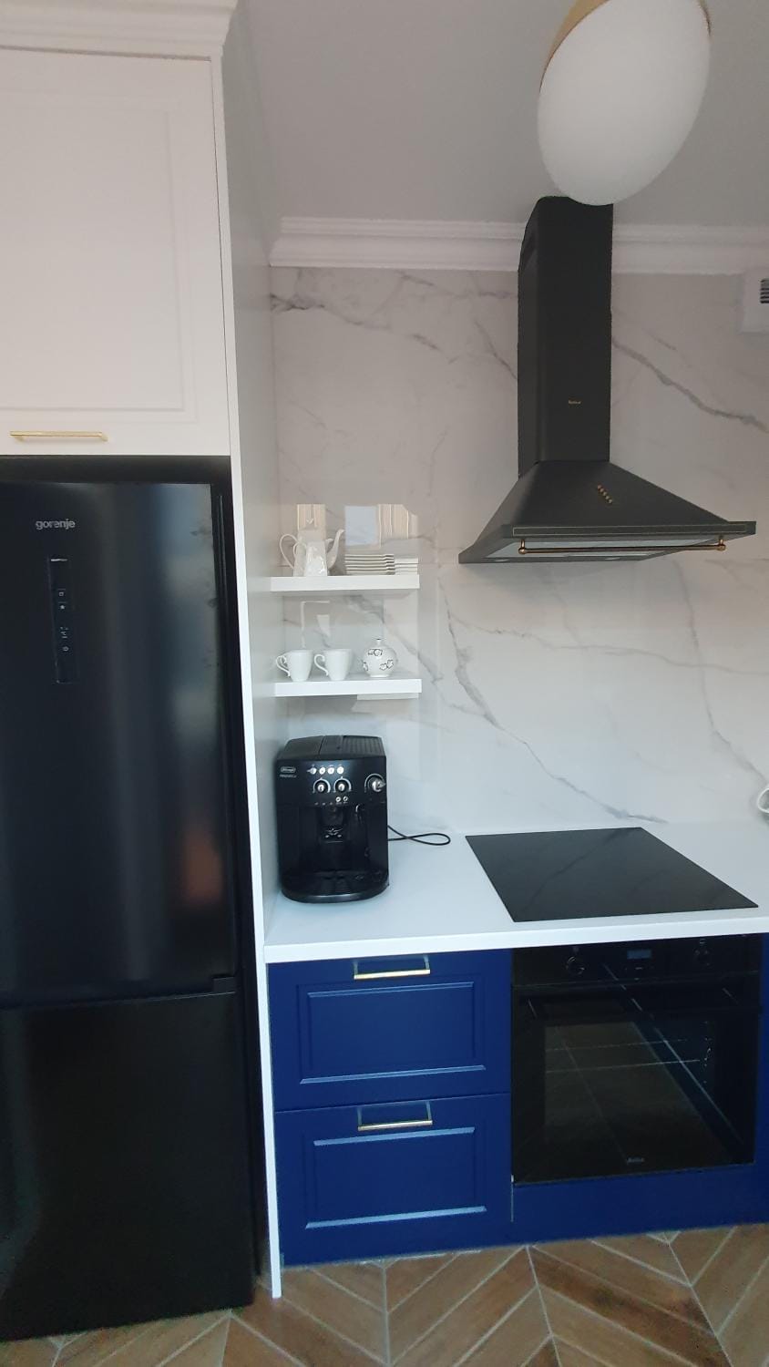 Kitchen or kitchenette, pet friendly, stove