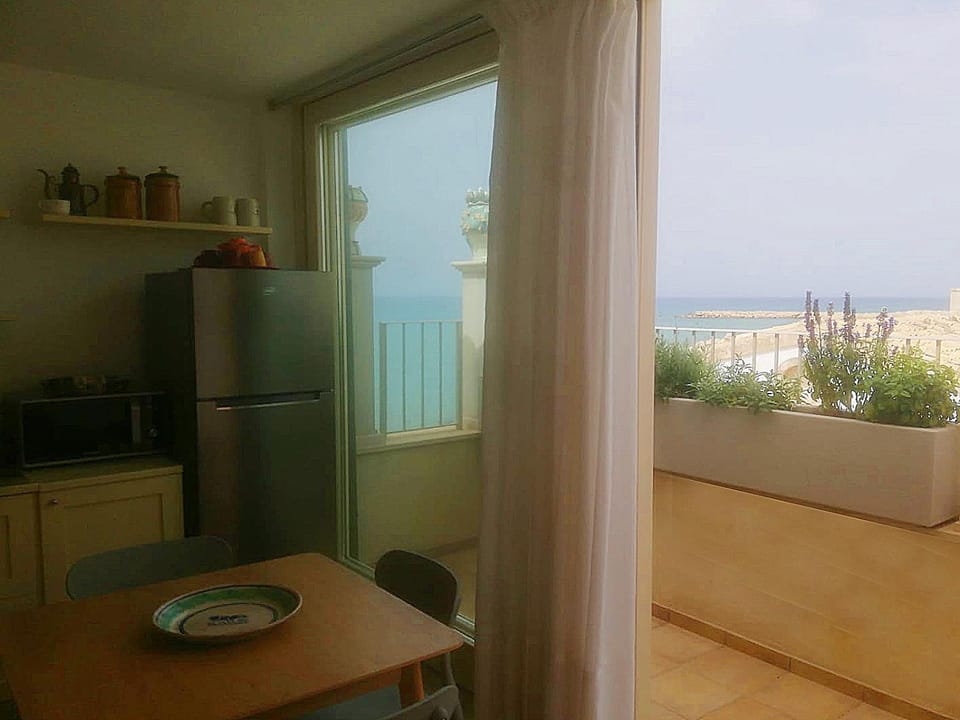 Balcony/Terrace, Kitchen or kitchenette, Sea view