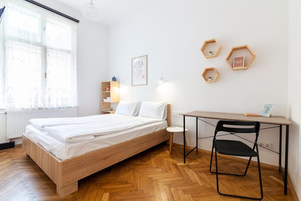 Bed, Photo of the whole room, Business facilities, Bedroom