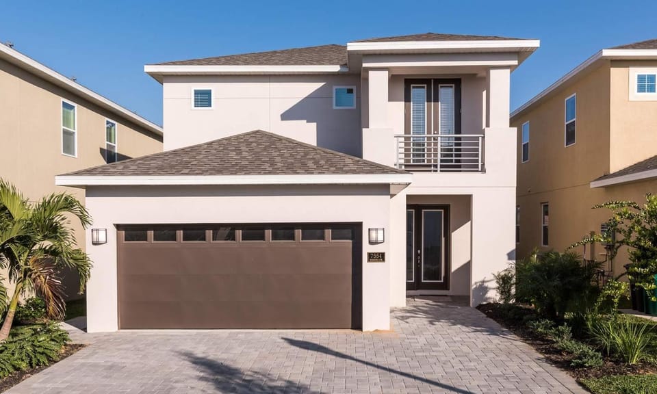 Wonderful 5 Bdrm Villa with Pool Slide at Encore House in Osceola County