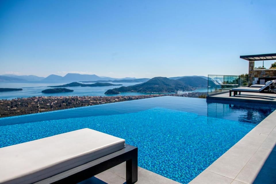 Pool view, Sea view, Swimming pool