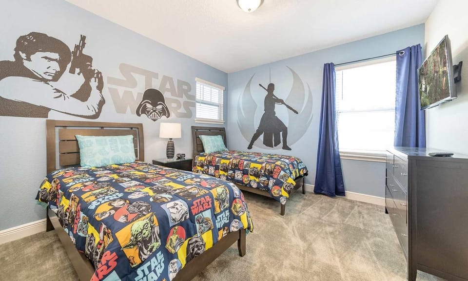 Marvelous 5 Bdrm Retreat with Themed Bedrooms at Encore House in Four Corners