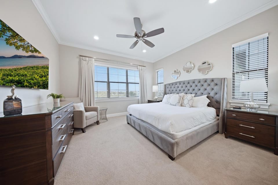 Upscale 8 Bdrm Villa with Home Theater at Reunion House in Osceola County