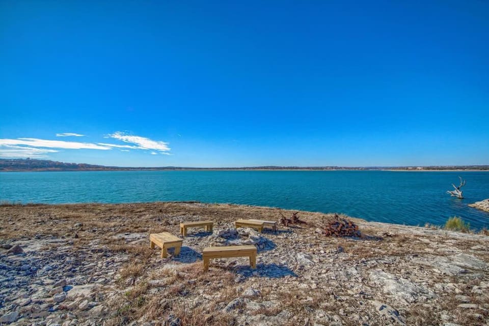 CL 1683 Our Lake View House in Canyon Lake