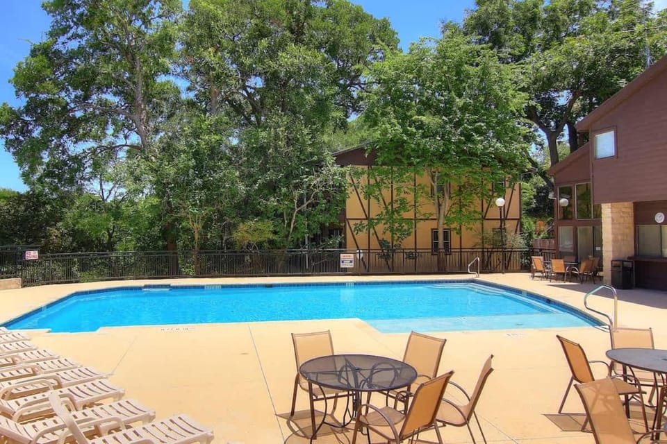 CW C107 Spritzen Haus House in New Braunfels