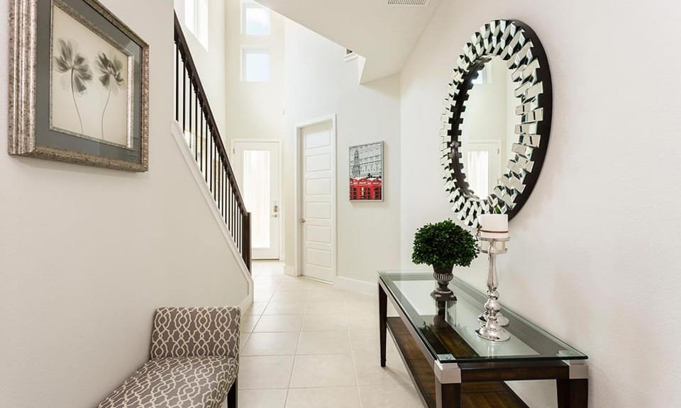Modern 5 Bdrm Villa with Private Pool and Spa at Reunion House in Four Corners