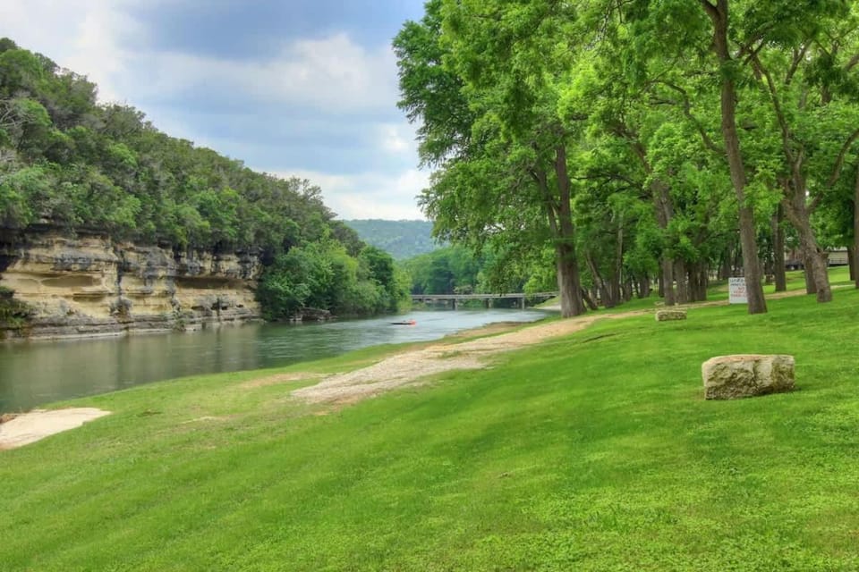 RG 203 Riverview Terrace House in Canyon Lake