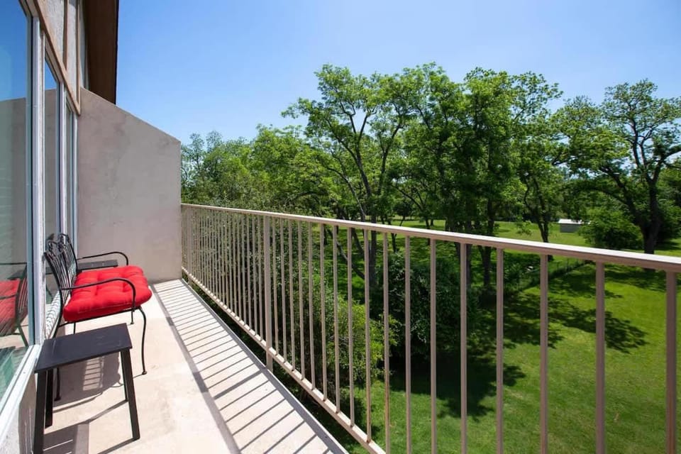 WW A302 River Relaxation Apartment in New Braunfels