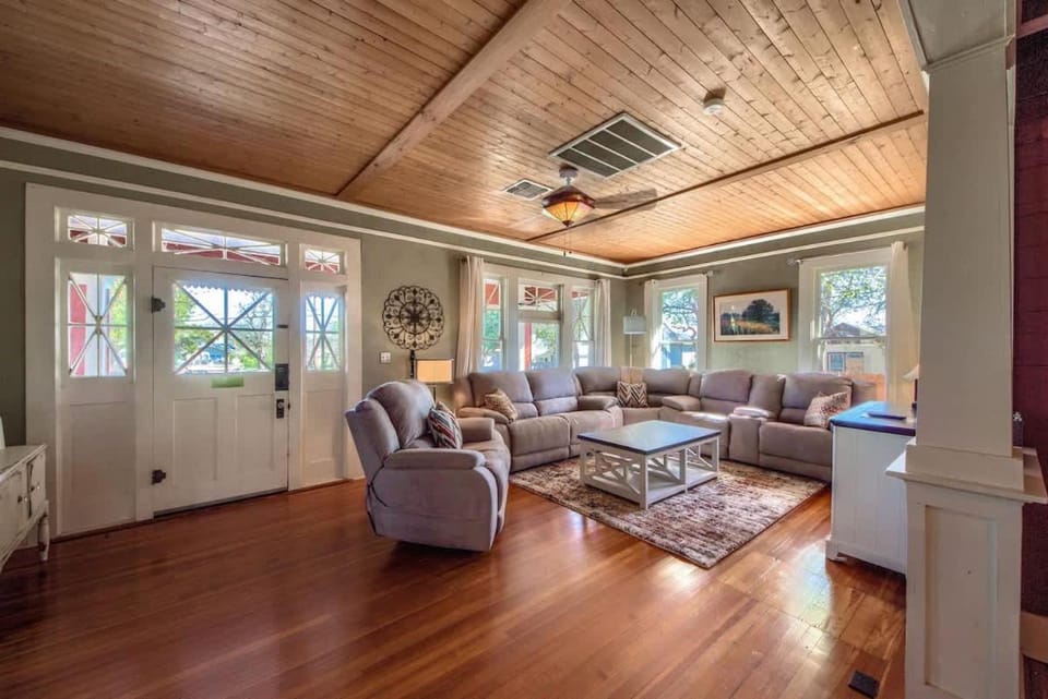 DT 292 Star Haus House in New Braunfels