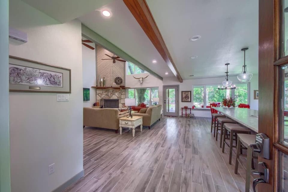 LD 727 Down River Haus House in New Braunfels