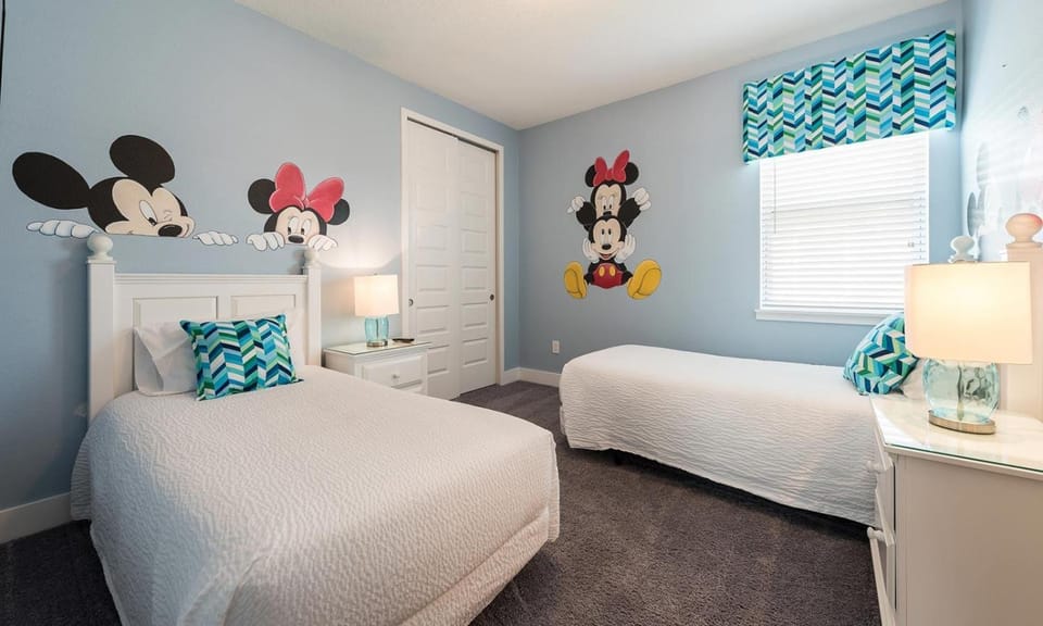 Wonderful 6 Bdrm House with Game Room at Encore House in Osceola County