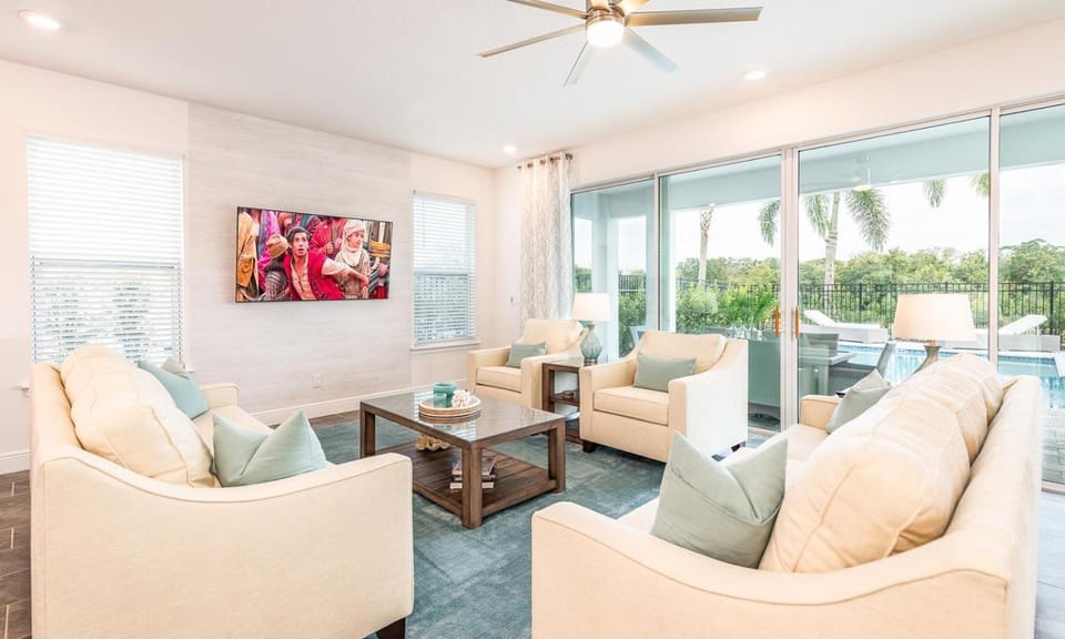 Magical 6 Bdrm Villa with Themed Bedrooms at Reunion House in Four Corners
