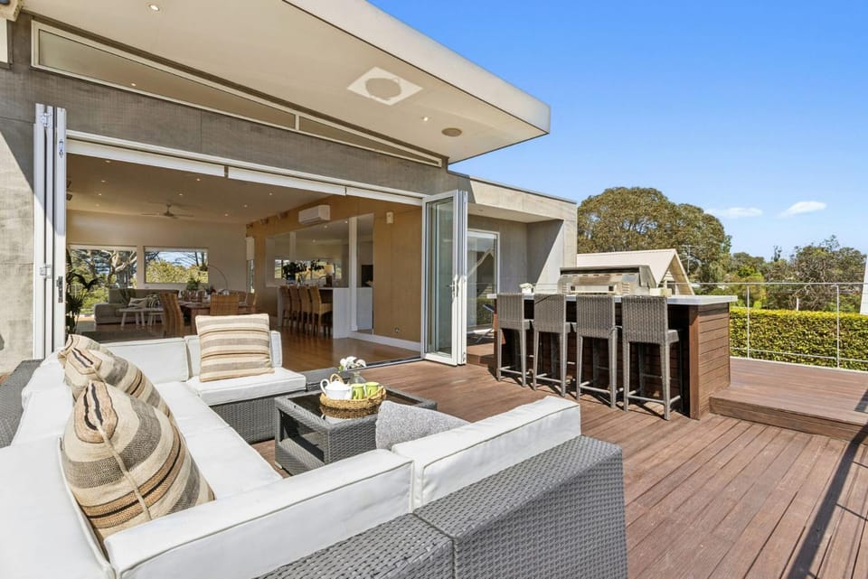 Fairway View House in Flinders