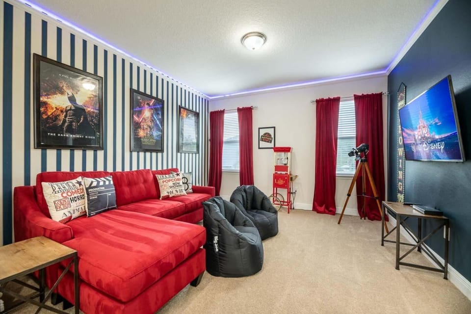 Unique 5 Bdrm Villa with Game Room at Encore House in Osceola County