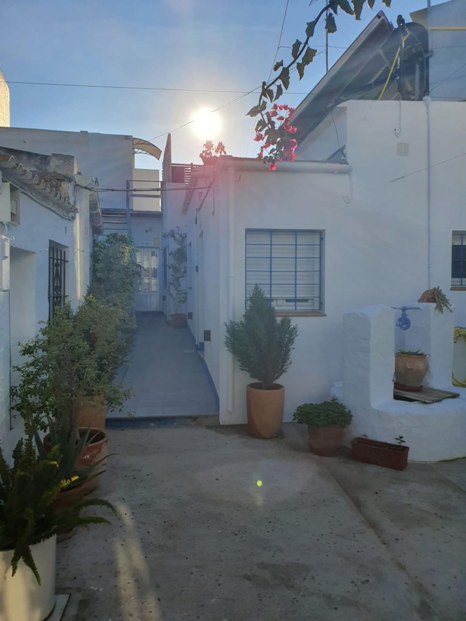 Facade/entrance