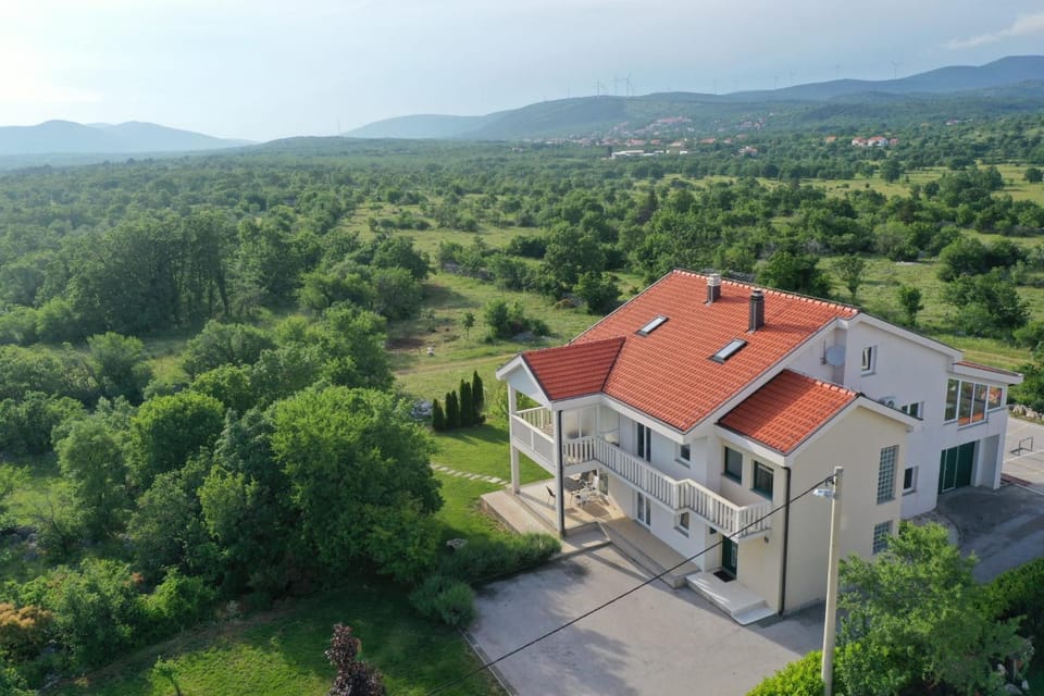 Property building, Natural landscape