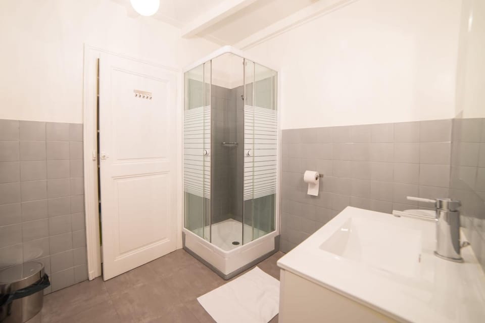 Le Parmelan - apartment for 2 people in the heart of the old town Apartment in Annecy