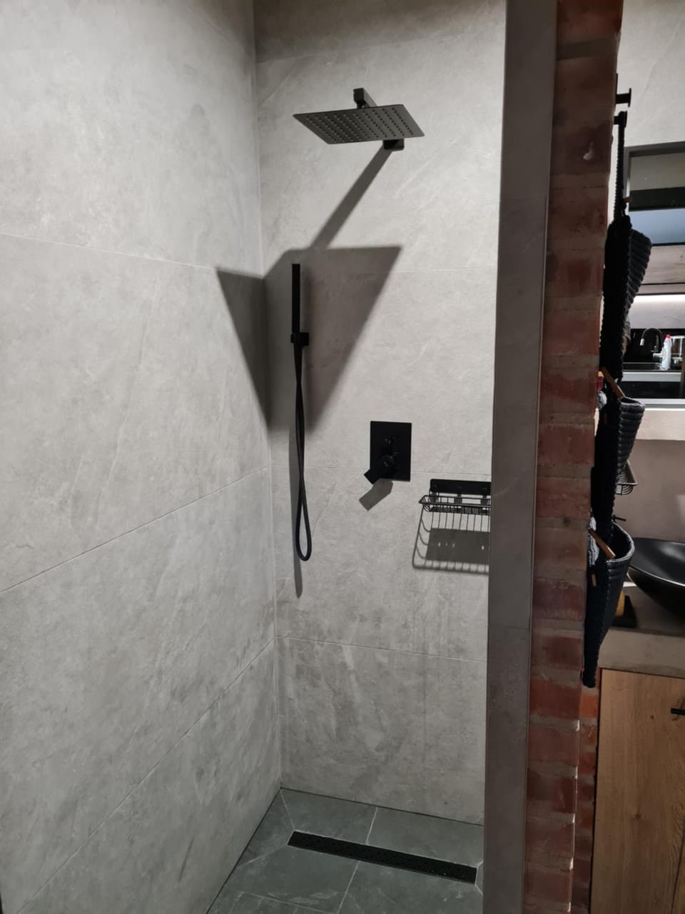 Shower, Bathroom