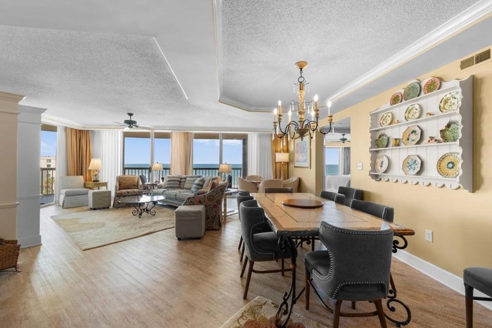 Coastal Paradise Getaway 3BR Condo Ocean View House in South Carolina