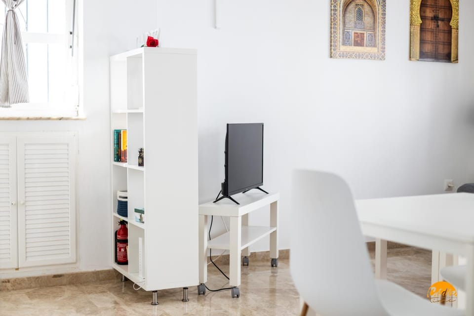 Apartamento Encanto Gaditano con Terraza by Cádiz Time Apartment in Cadiz