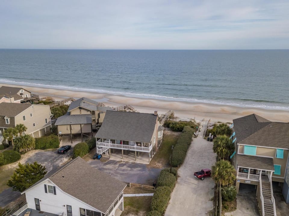 Oceanfront Escape with Beach Access House in Pawleys Island