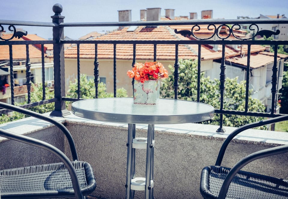Day, View (from property/room), Balcony/Terrace, Seating area