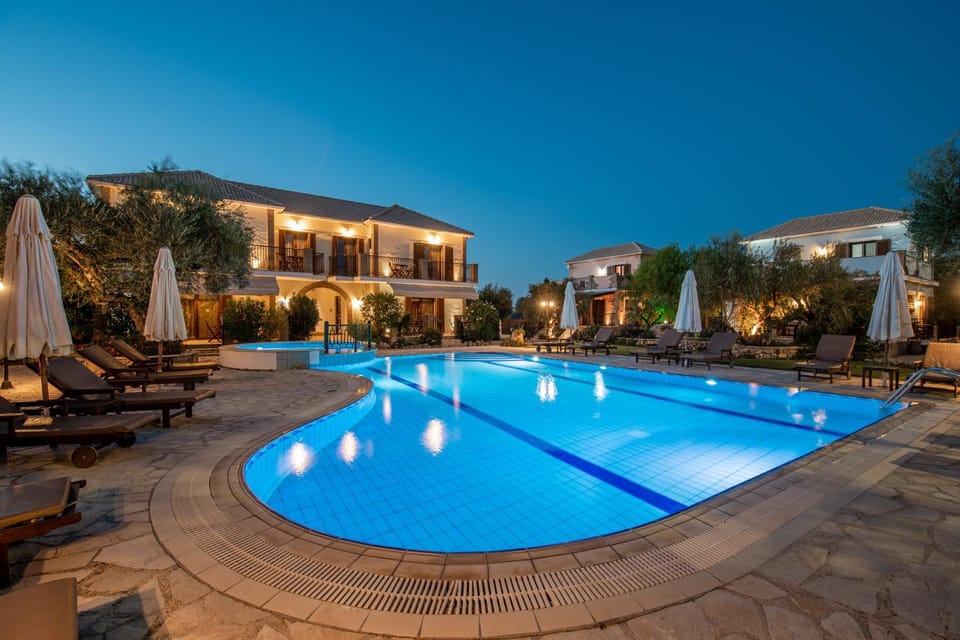 Property building, Pool view, Swimming pool