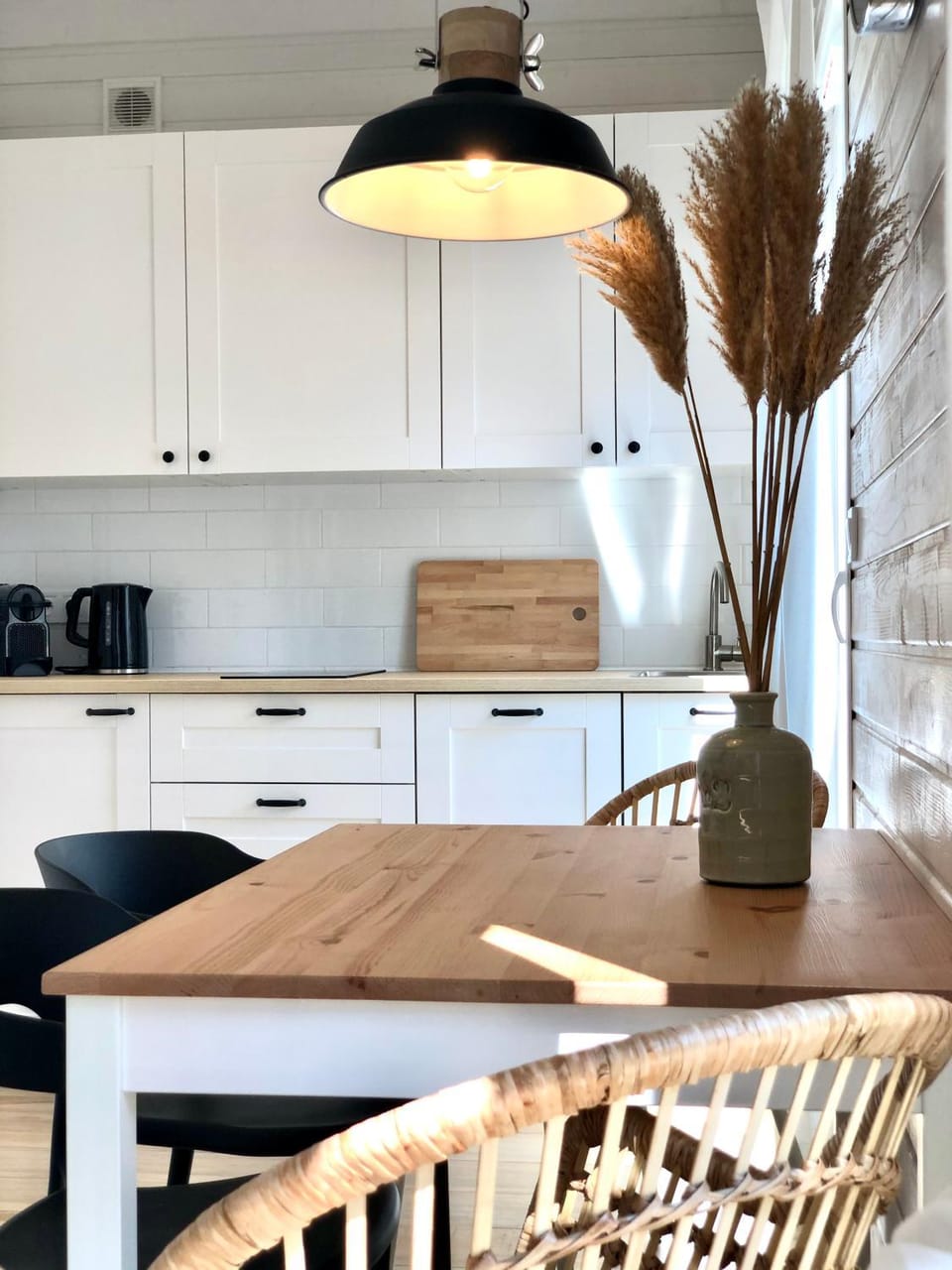 Kitchen or kitchenette, Dining area, kitchen