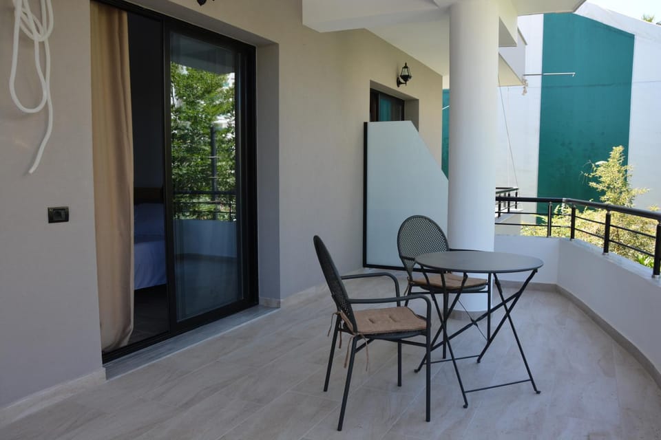 Lungomare private rooms Apartment hotel in Vlorë
