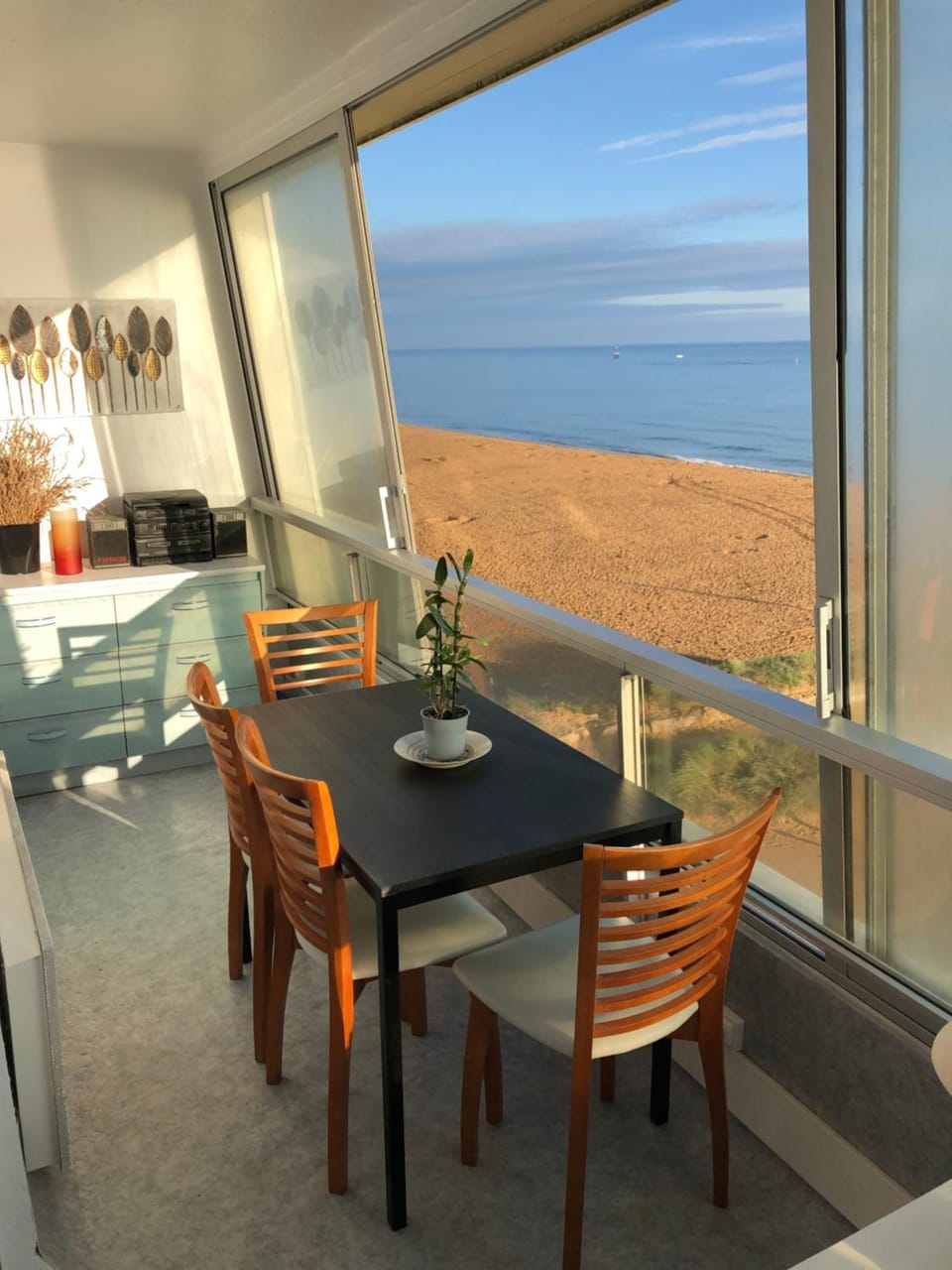 Dining area, Sea view