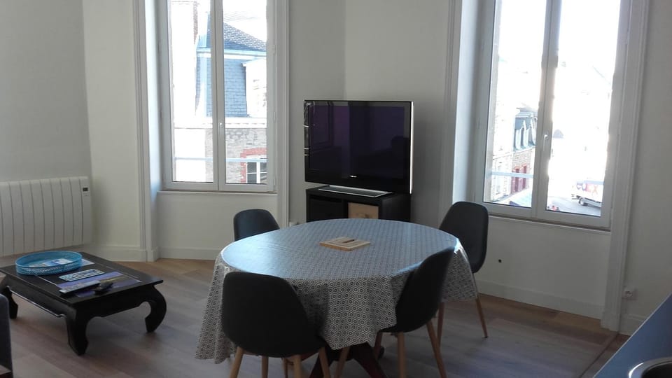 Dinard-Day Apartment in Dinard