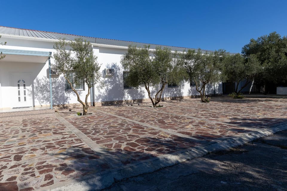 Property building, Day, Parking