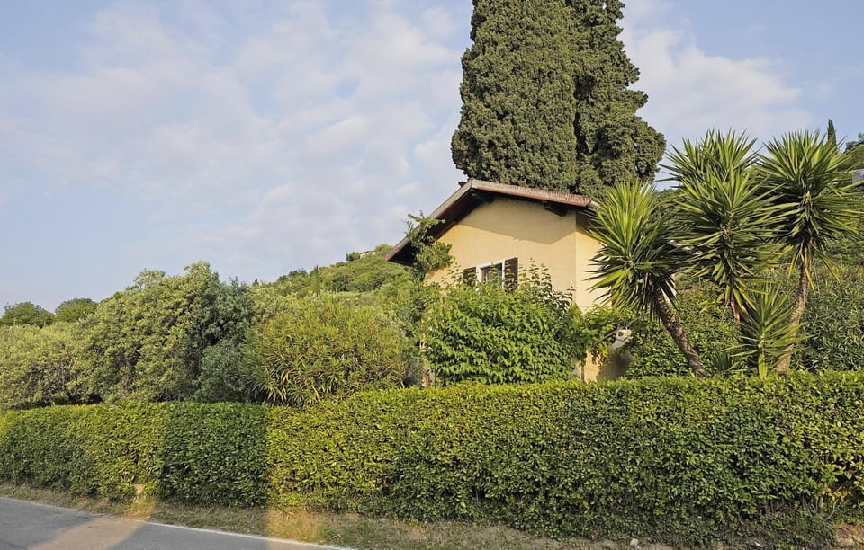 Villa Bouganville Villa in Lake Garda