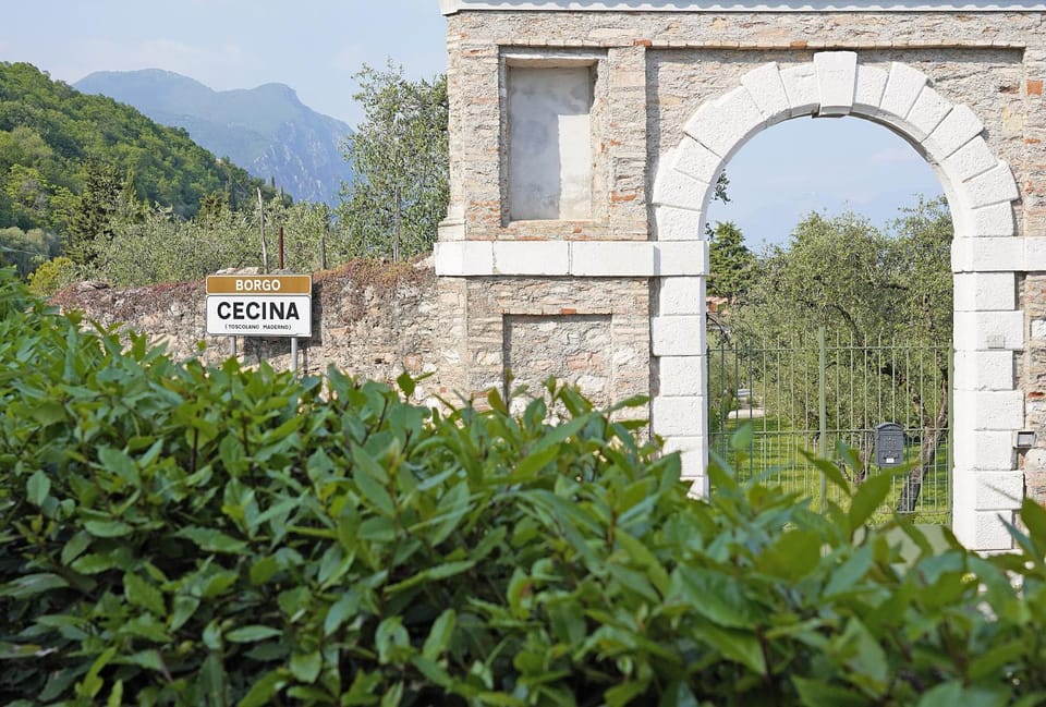 Villa Bouganville Villa in Lake Garda