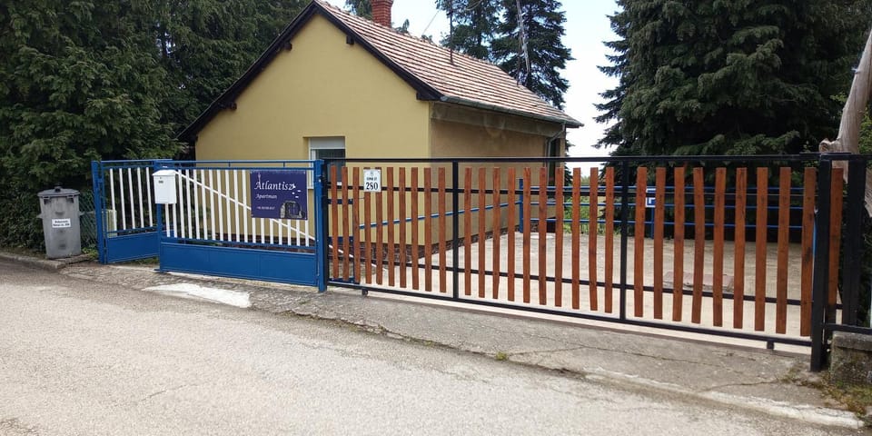Atlantisz Vendégház Badacsony House in Hungary