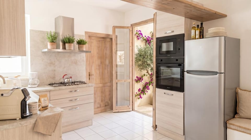 Kitchen or kitchenette, oven, stove