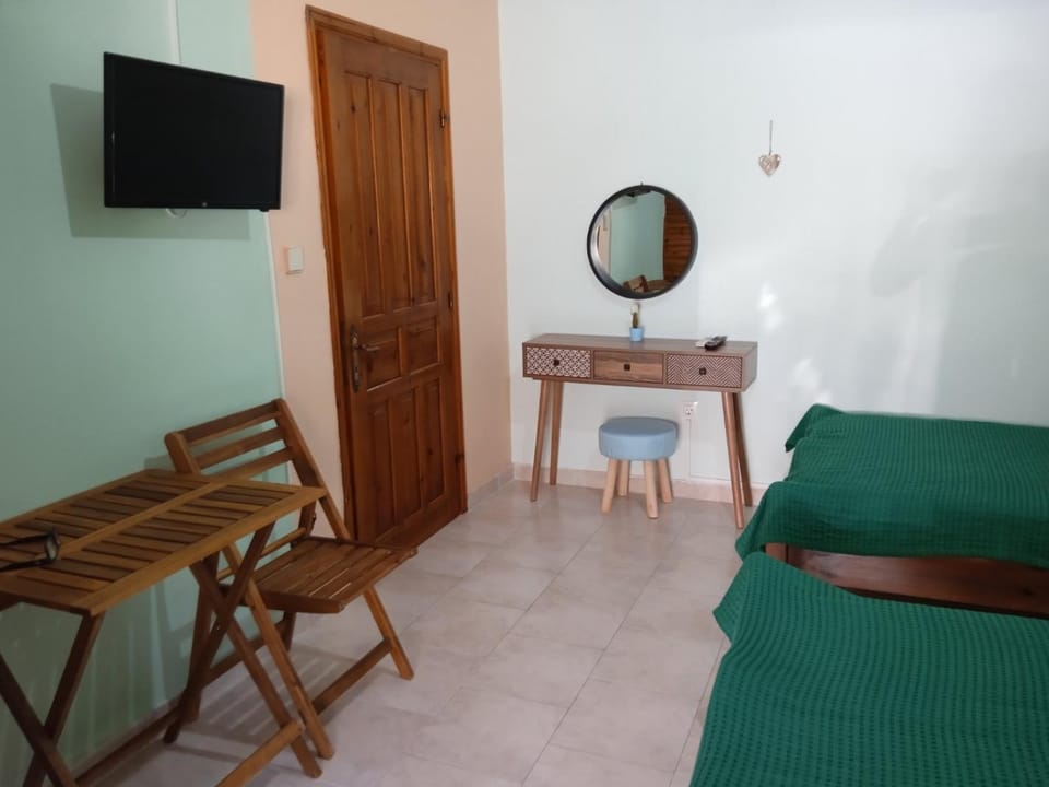 Valta's Room 4 Apartment in Peloponnese, Western Greece and the Ionian