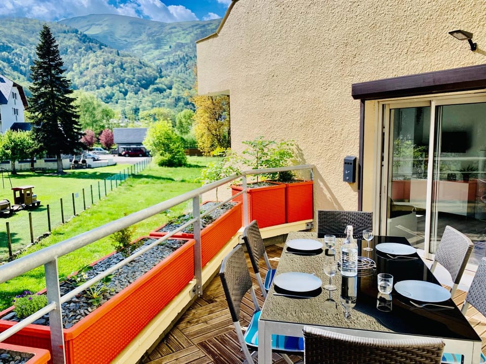 Patio, Natural landscape, Mountain view