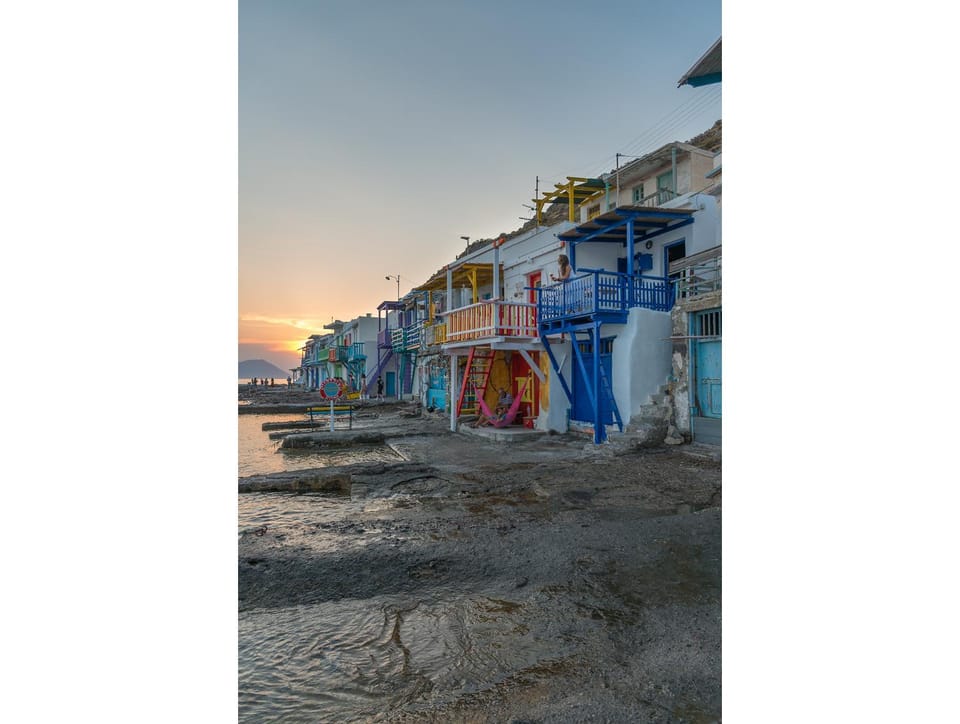 Property building, Neighbourhood, Beach